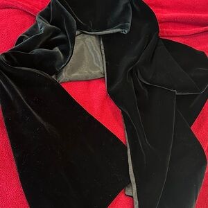 Elegant Black Velvet Women's Shawl